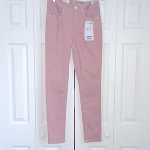 Seven 7-NWT-LadiesTummy Less Jeans-Size 6